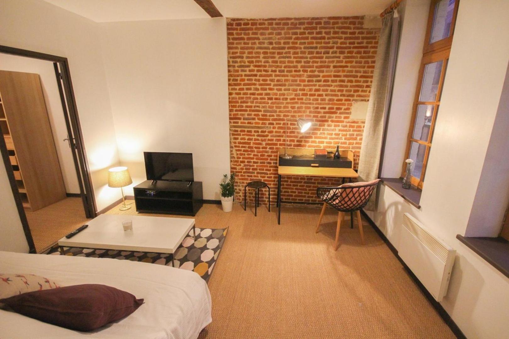 One Bedroom Equipped In Old Lille Kültér fotó